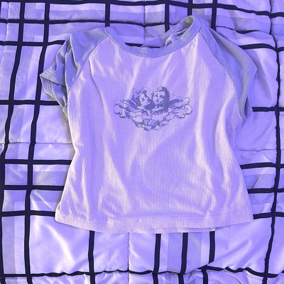 Tops - Cute baby tee good for whatever occasion.